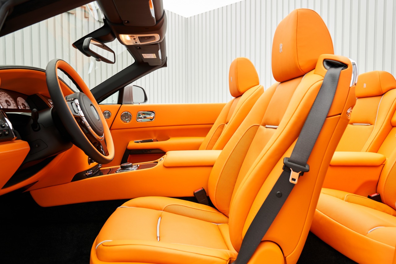 2023 Rolls-Royce Dawn Black Badge, 14/15