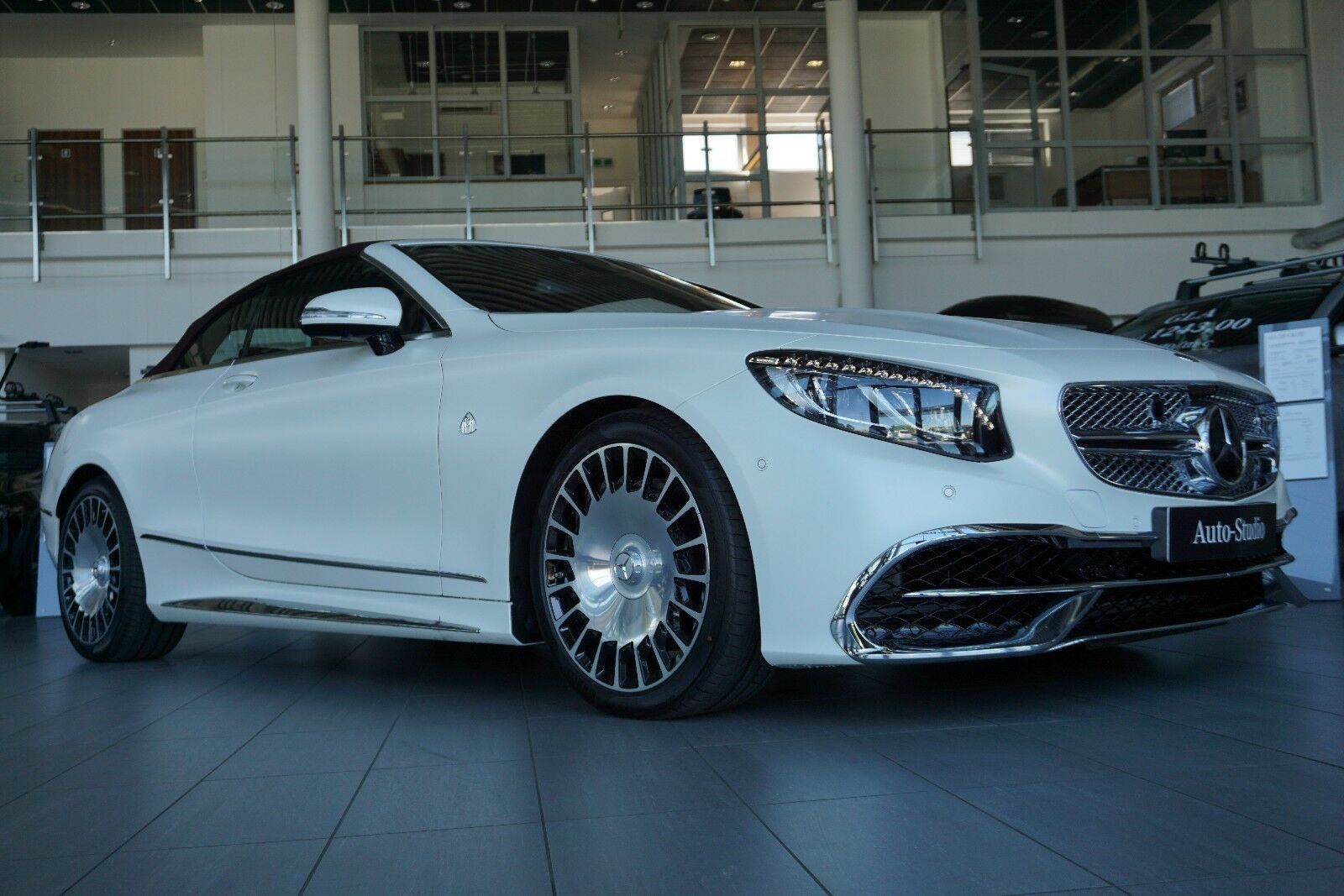 2018 Mercedes-Maybach S 650 Cabriolet 1 of 300