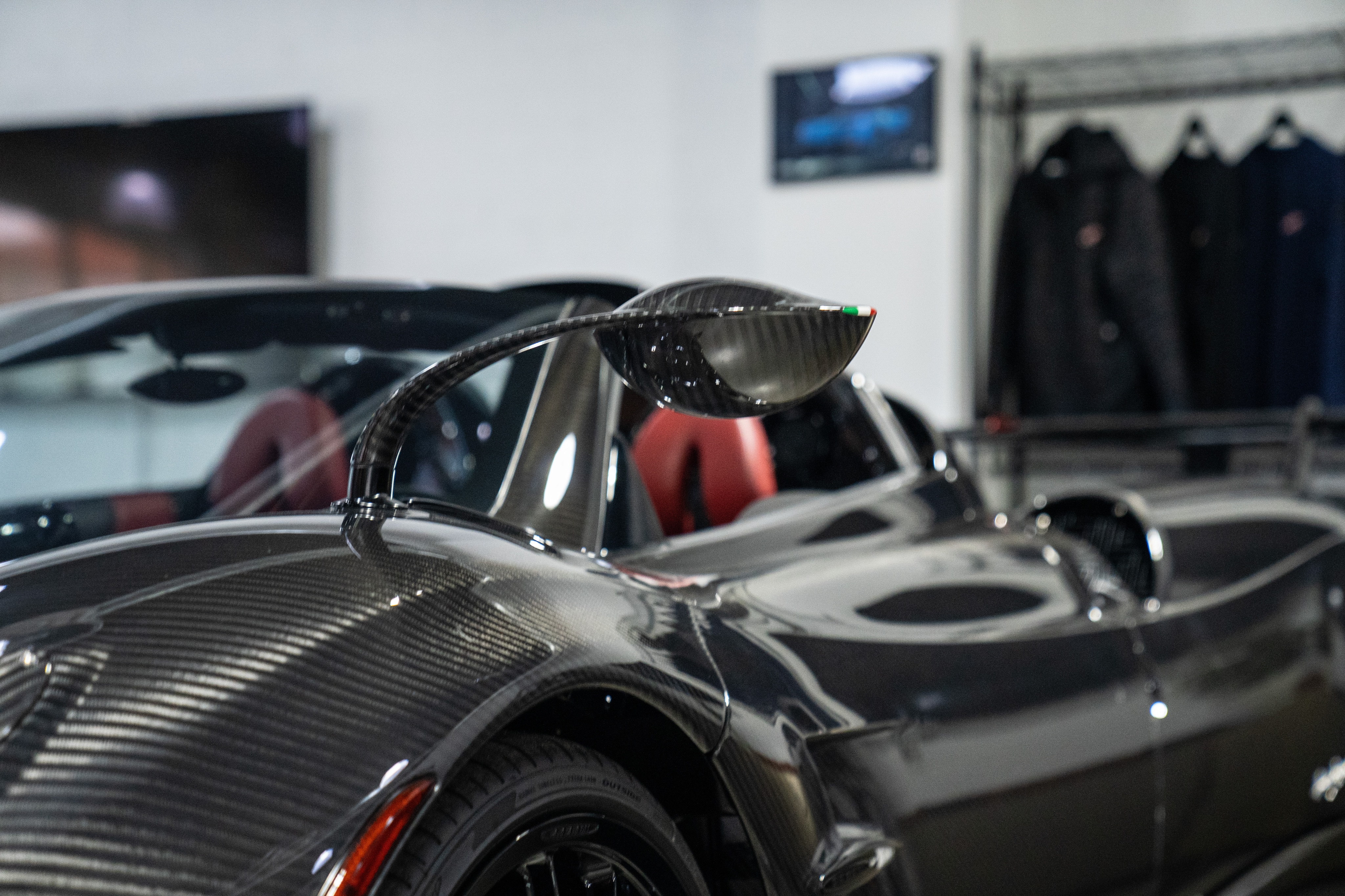 2018 Pagani Huayra Roadster, 9/17