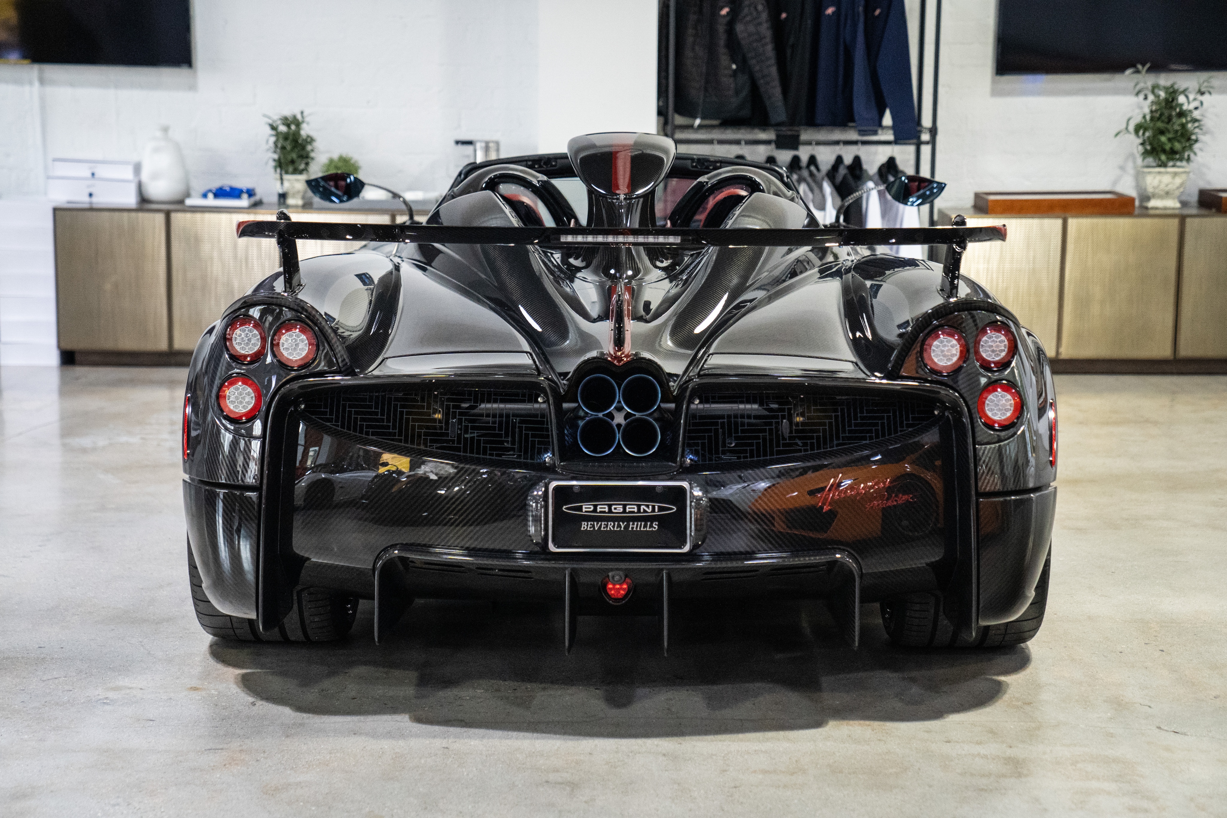 2018 Pagani Huayra Roadster, 11/17