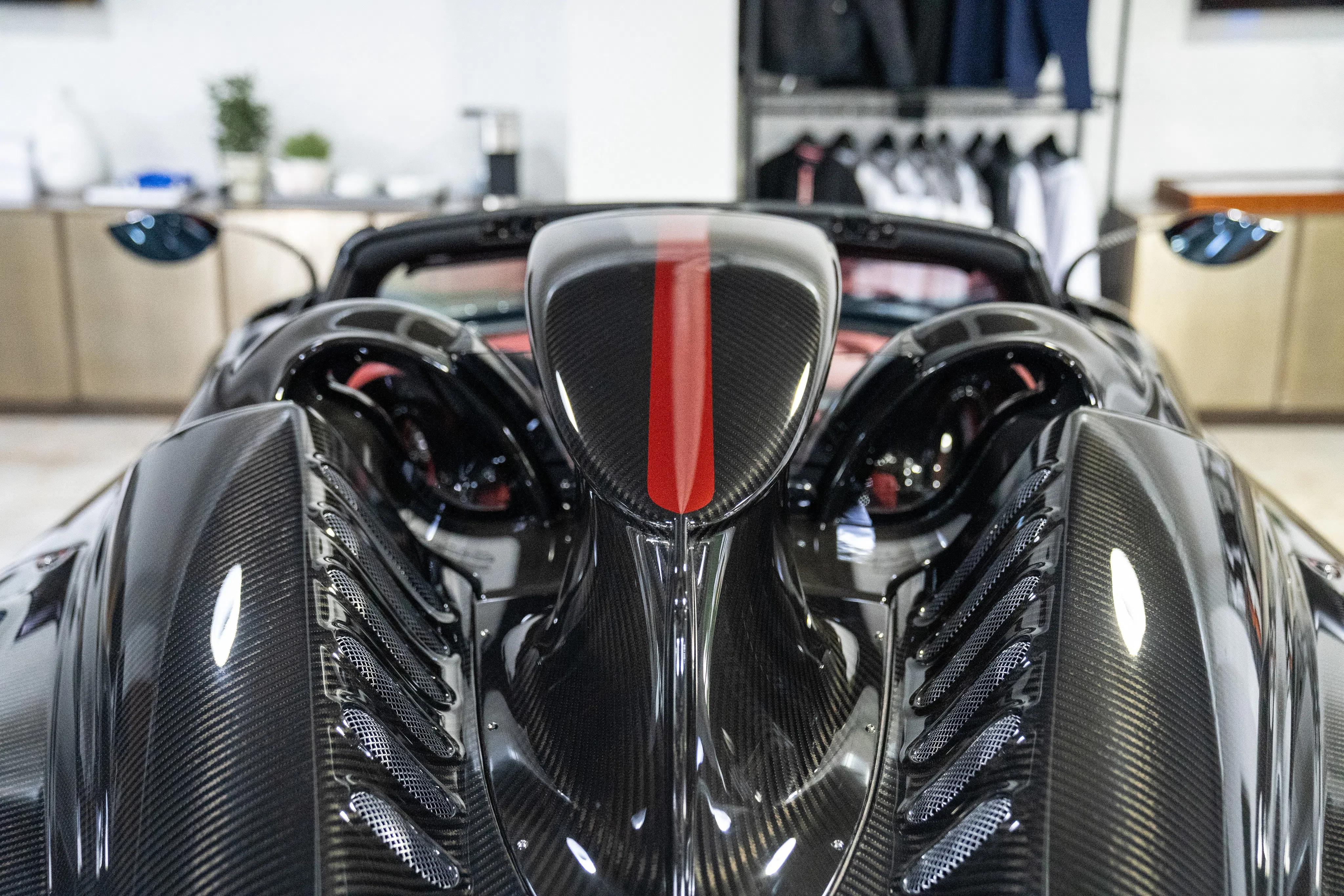 2018 Pagani Huayra Roadster, detail