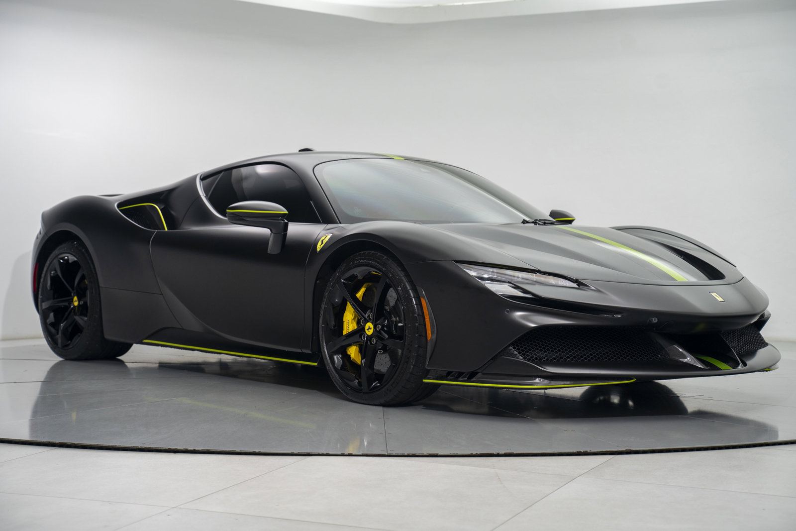 2021 Ferrari SF90 Stradale Assetto Fiorano, 9/19