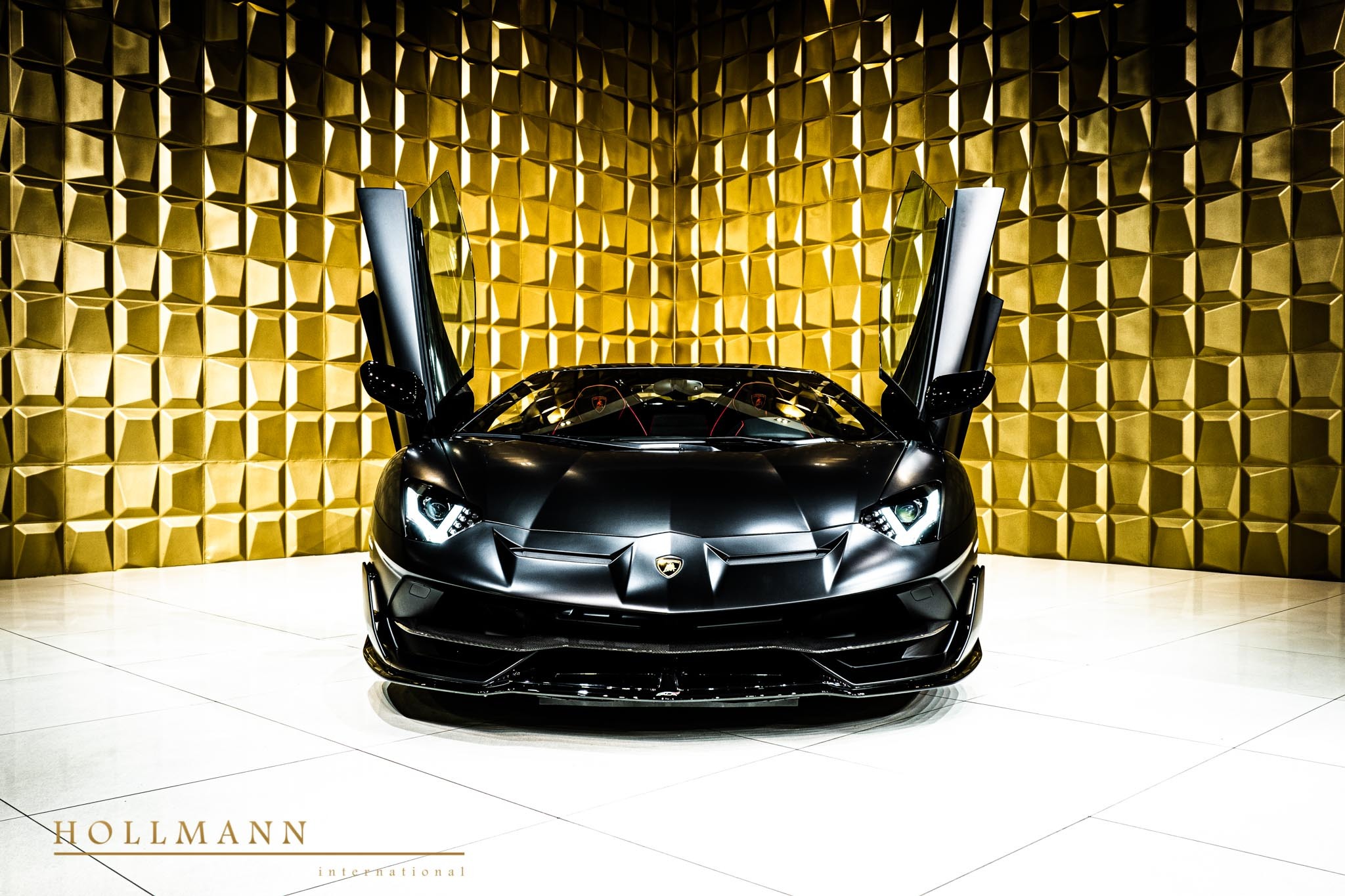 2020 Lamborghini Aventador SVJ Roadster, 3/20