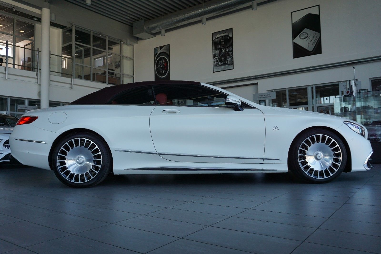 2018 Mercedes-Maybach S 650 Cabriolet 1 of 300, 6/13