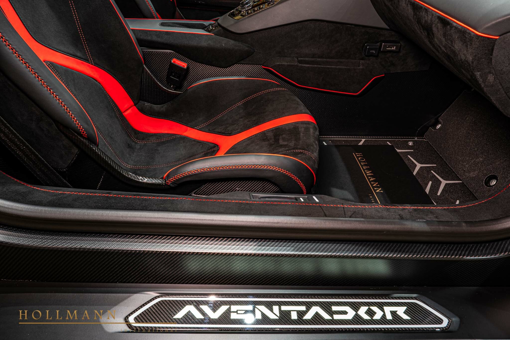 2020 Lamborghini Aventador SVJ Roadster, 18/20