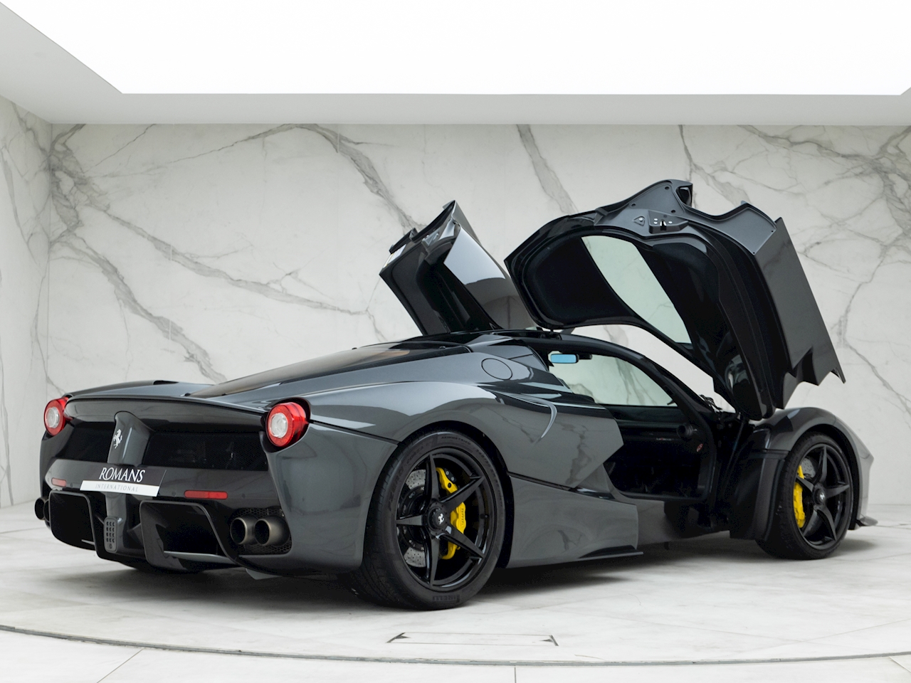 2015 Ferrari LaFerrari, 8/19