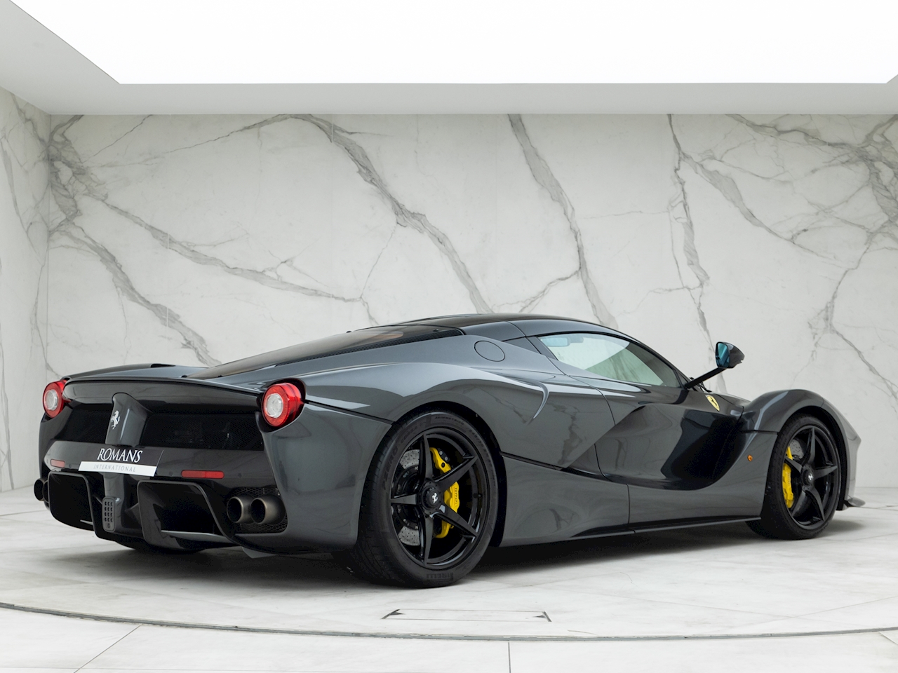 2015 Ferrari LaFerrari, 9/19