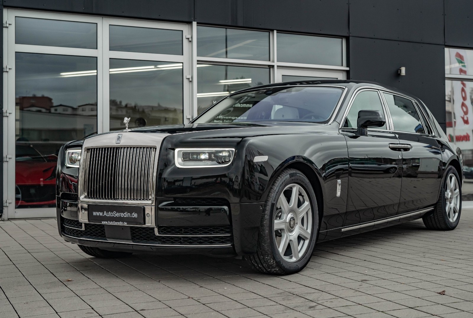 2023 Rolls-Royce Phantom Extended Wheelbase