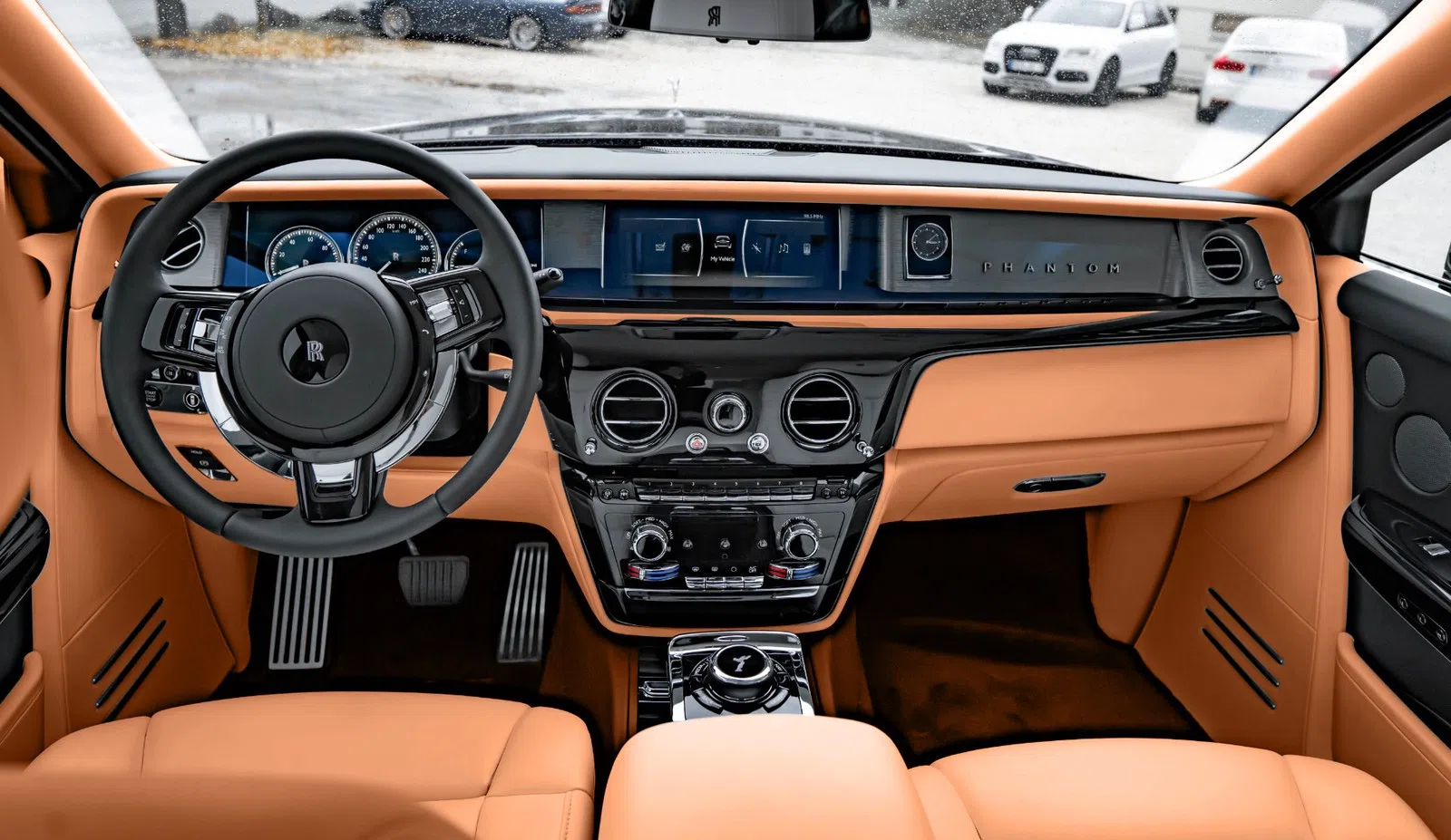 2023 Rolls-Royce Phantom Extended Wheelbase interior, dashboard