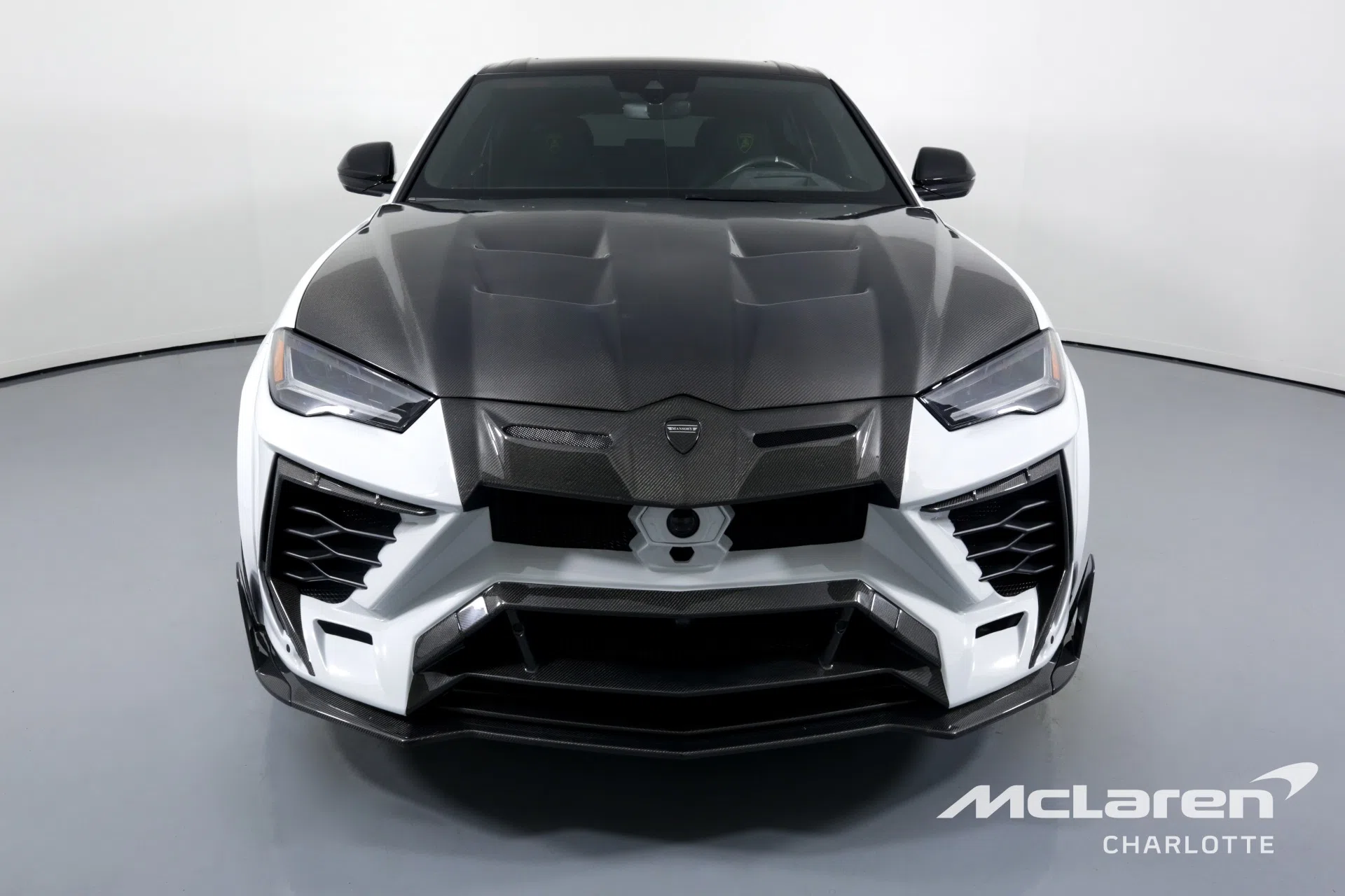 2020 LAMBORGHINI URUS