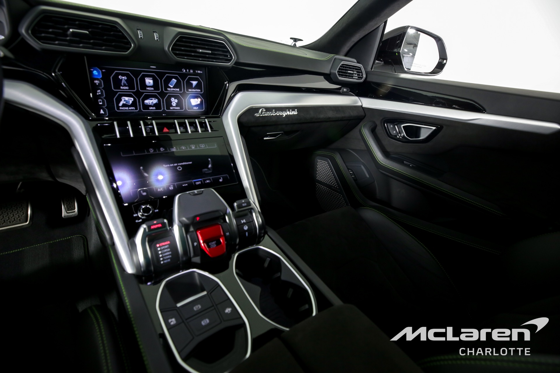 2020 LAMBORGHINI URUS, 13/19