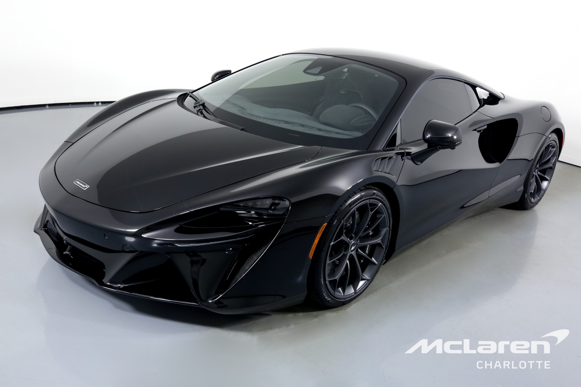 2023 MCLAREN ARTURA, 4/20