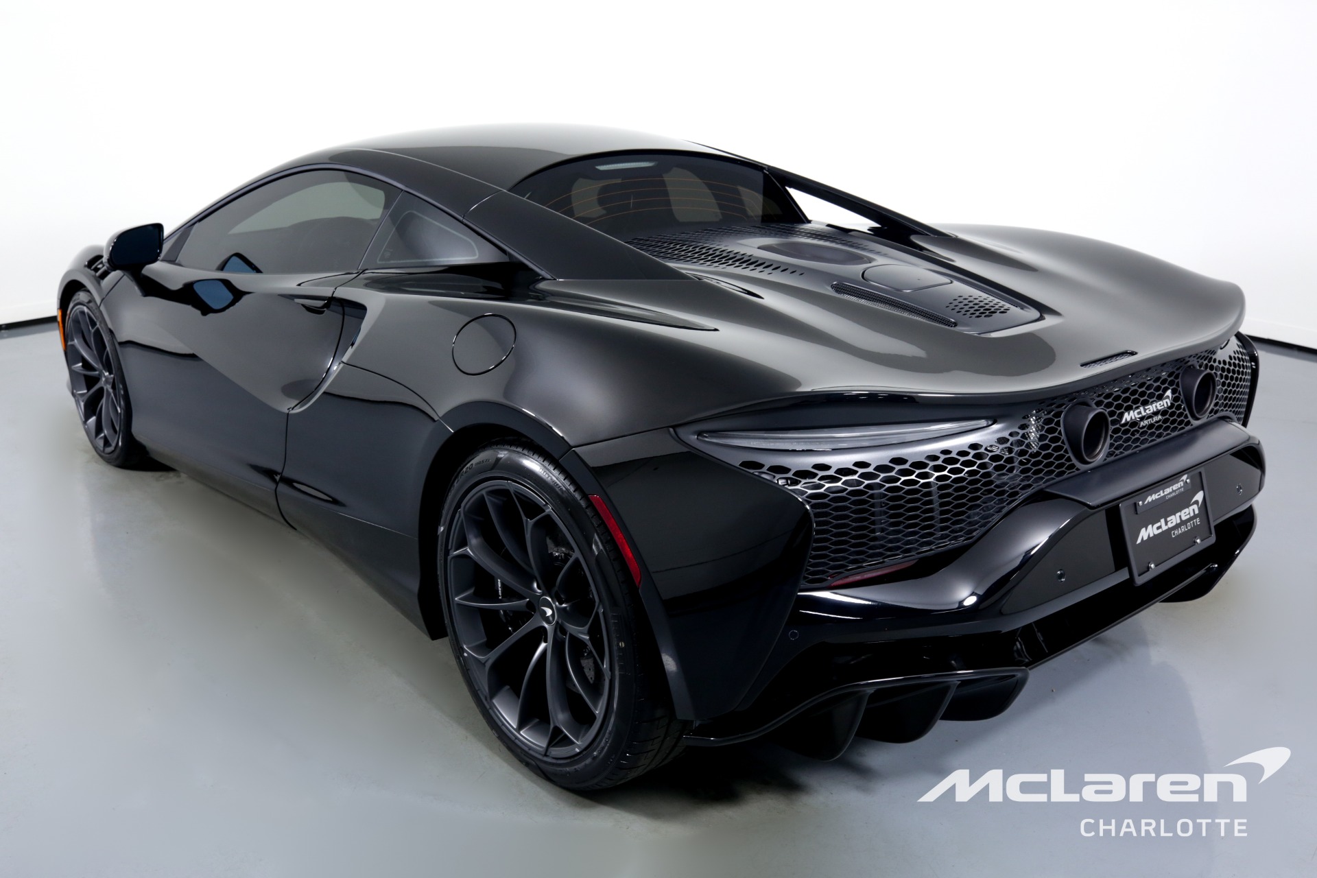 2023 MCLAREN ARTURA, 6/20