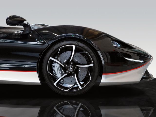 2022 McLaren Elva Roadster, 14/19