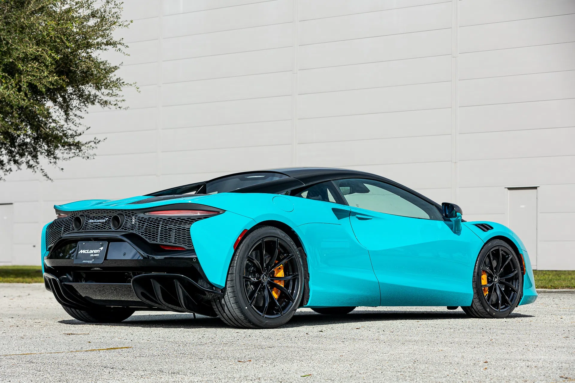 2023 McLaren Artura for sale, exterior, Tokyo Cyan