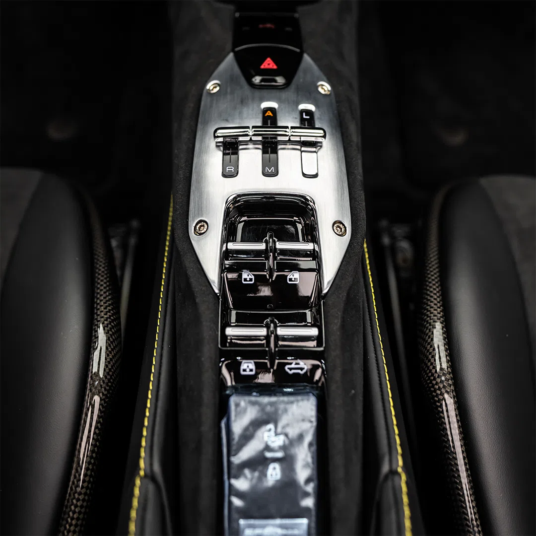 2023 Ferrari SF90 Spider interior, center console