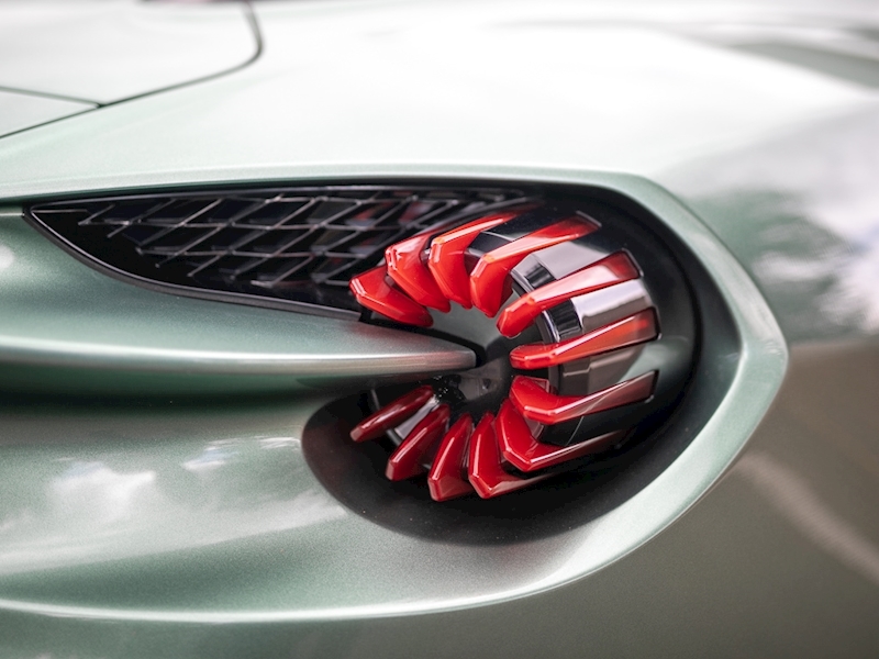 2018 Aston Martin Vanquish Zagato Coupe, 17/20