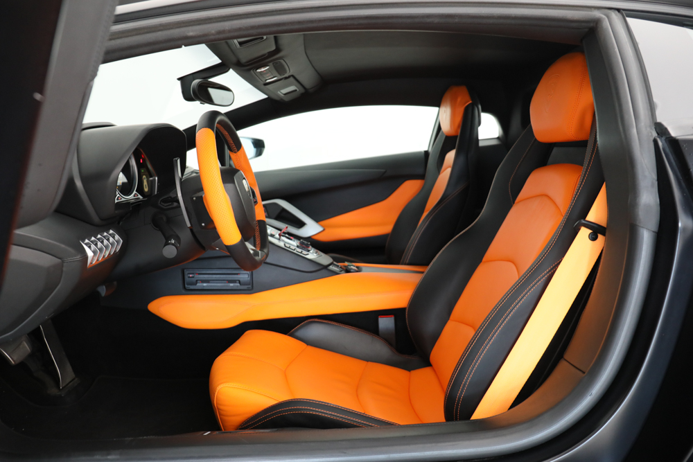2013 LAMBORGHINI AVENTADOR LP700-4, 11/13