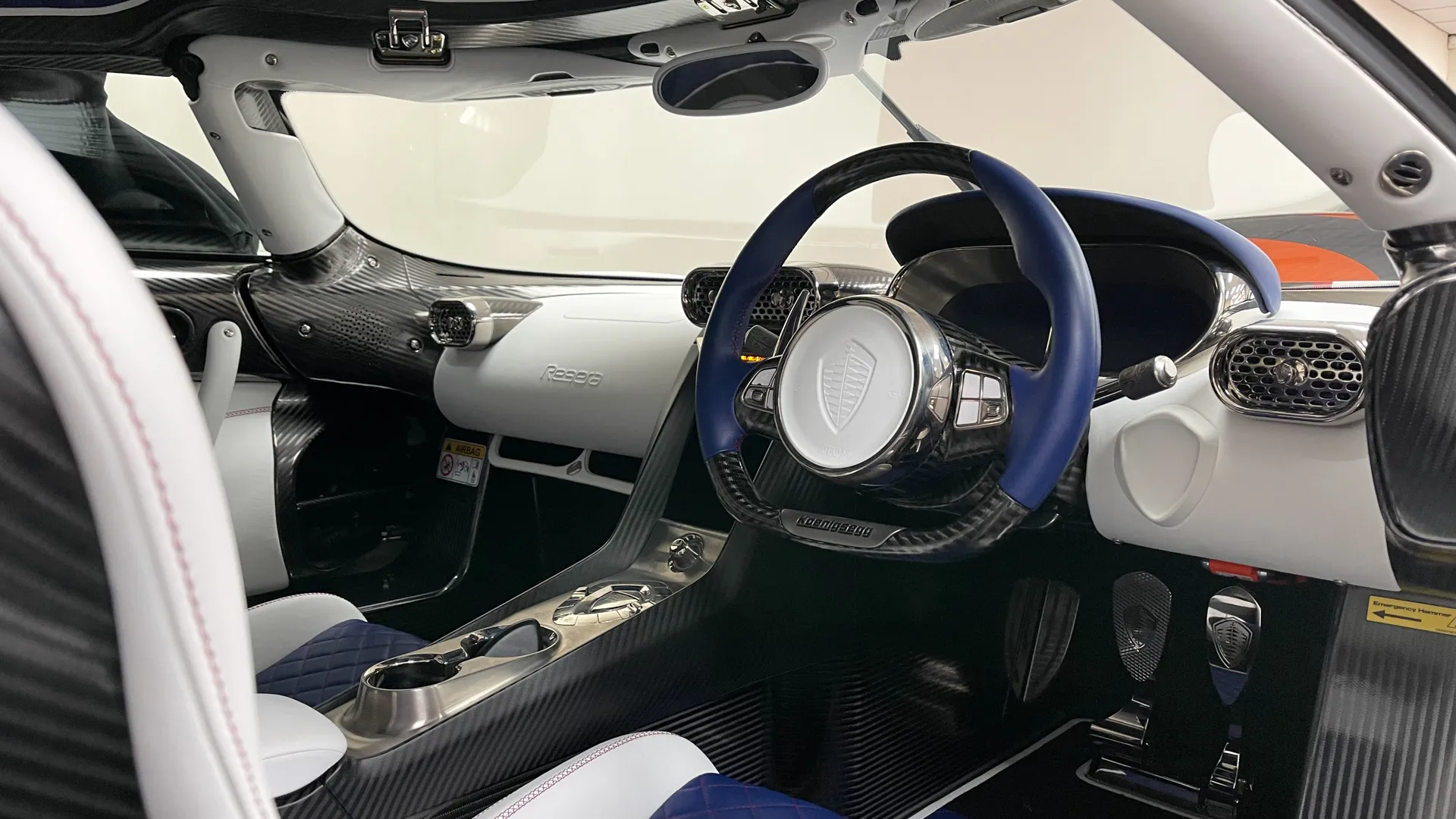 2023 KOENIGSEGG REGERA, 2/7