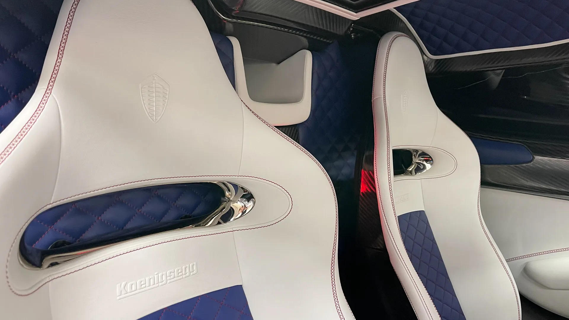 2023 KOENIGSEGG REGERA, 5/7