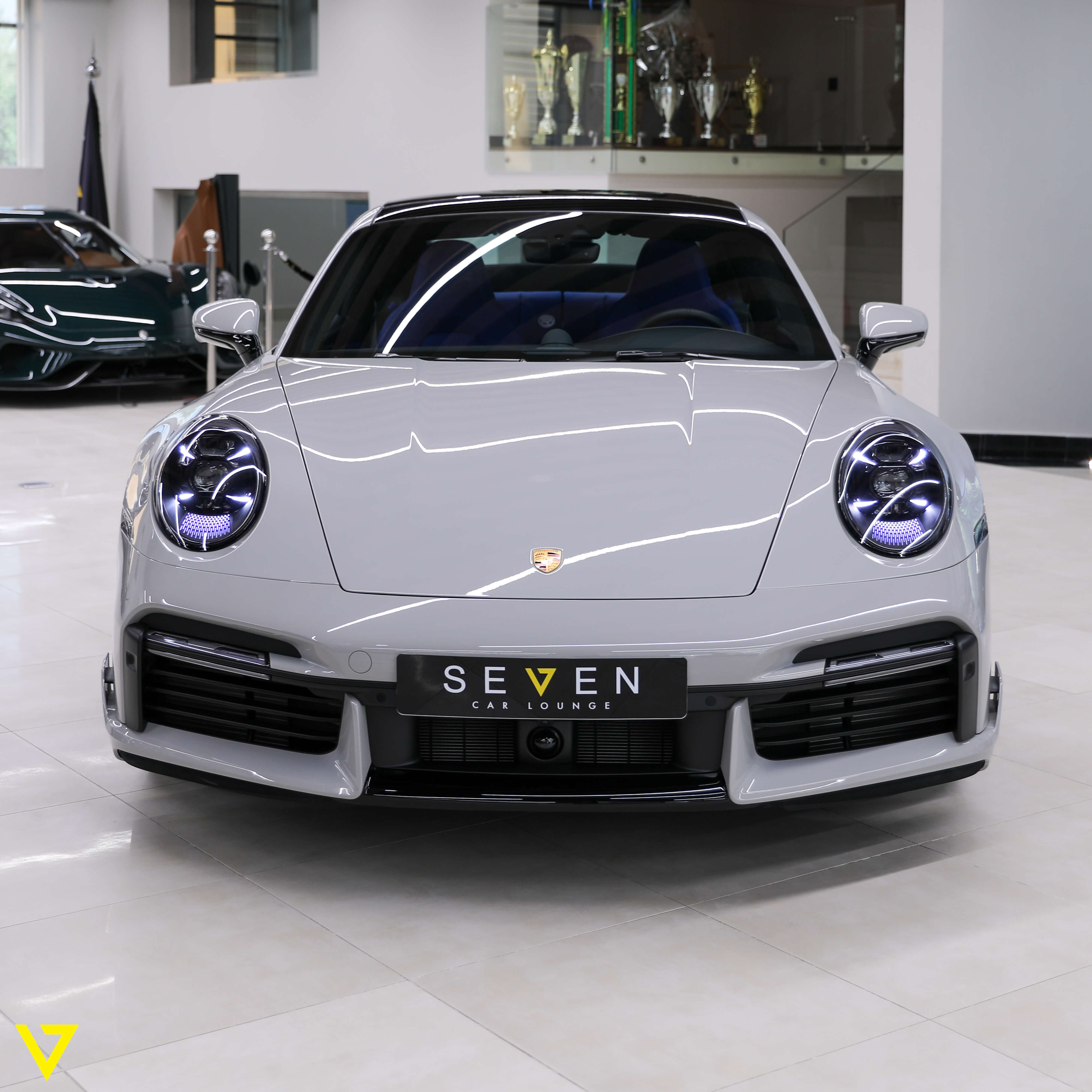 Porsche 911 Turbo S, 3/13
