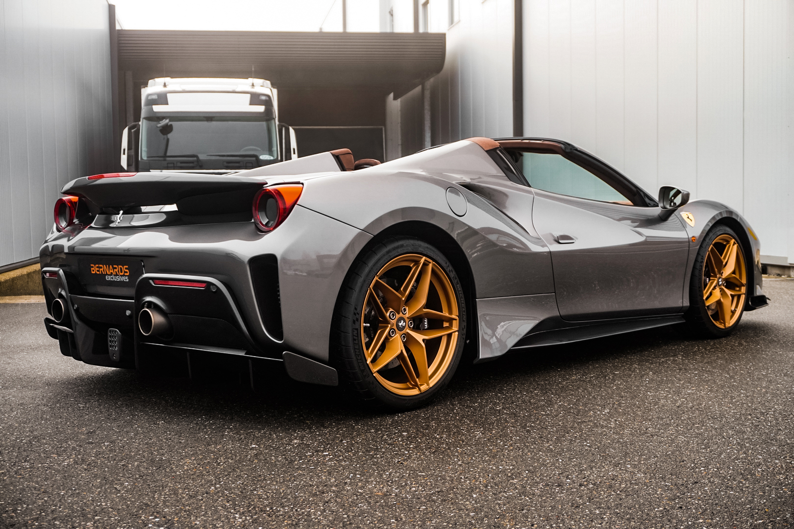 2019 Ferrari 488 Pista Spider, 3/18