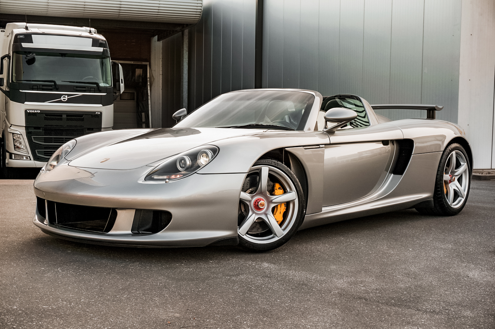 2004 Porsche Carrera GT, 4/20