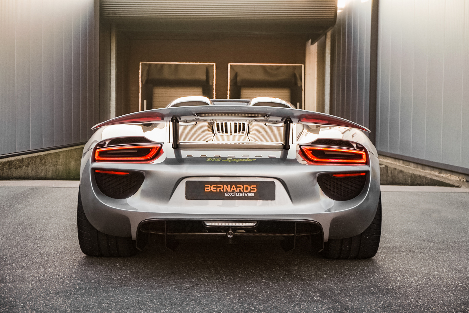 2015 Porsche 918 Spyder, 14/17