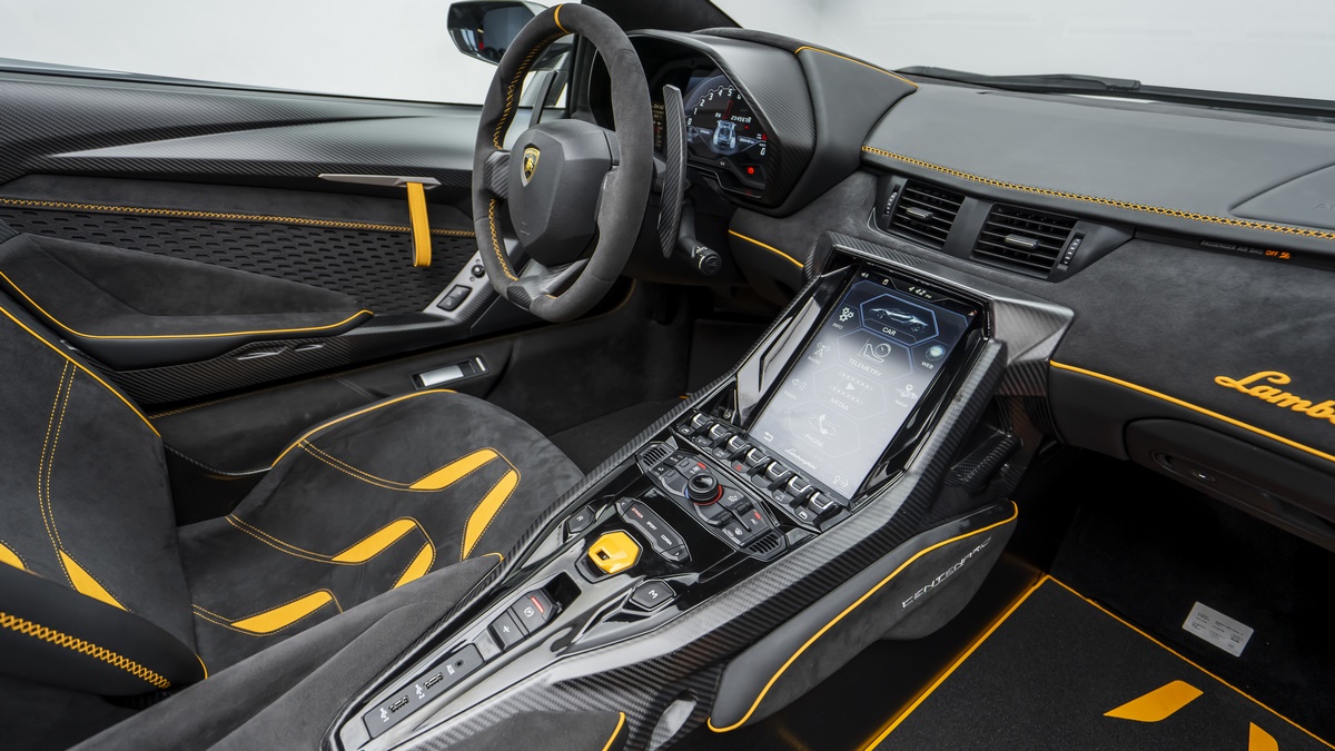 2018 Lamborghini Centenario Roadster 1 of 20, 3/19