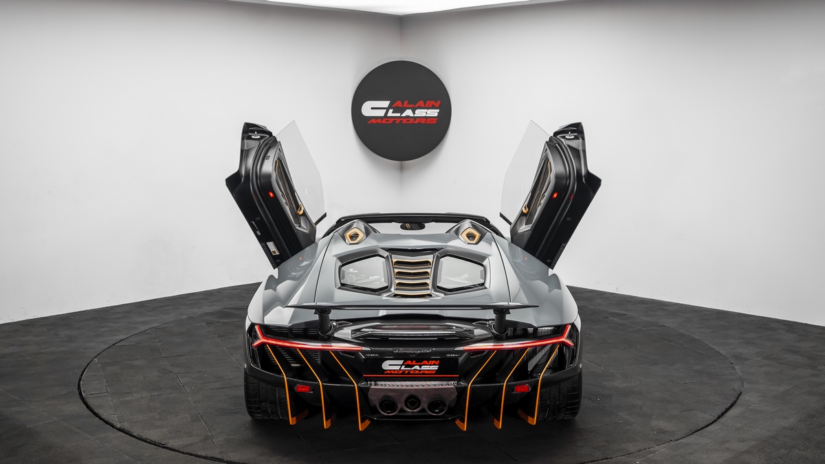 2018 Lamborghini Centenario Roadster 1 of 20, 7/19