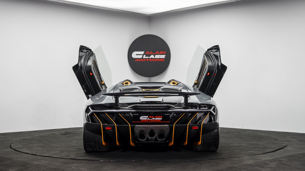 2018 Lamborghini Centenario Roadster 1 of 20, 10/19