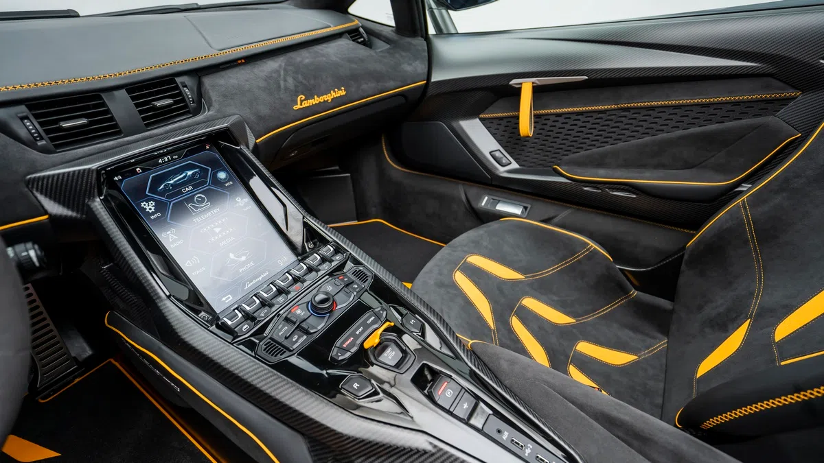 2018 Lamborghini Centenario Roadster 1 of 20 interior