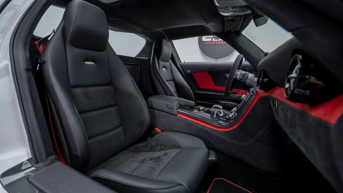 2014 Mercedes-Benz SLS AMG Black Series interior, seats