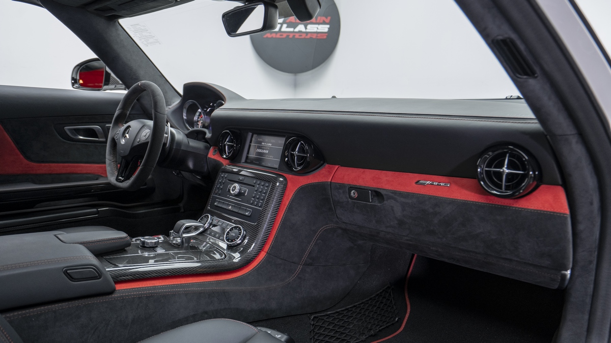 2014 Mercedes-Benz SLS AMG Black Series, 7/19