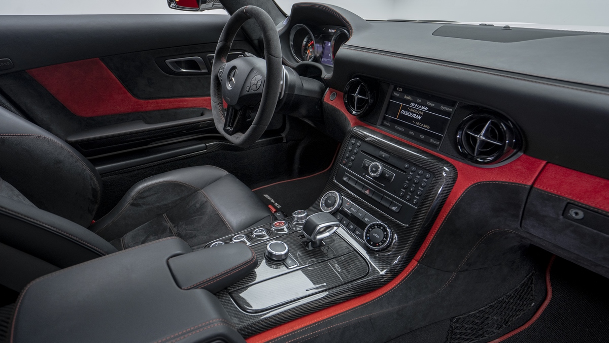 2014 Mercedes-Benz SLS AMG Black Series, 8/19