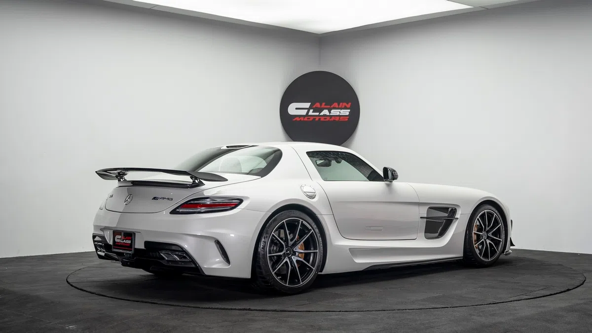 2014 Mercedes-Benz SLS AMG Black Series for sale, exterior
