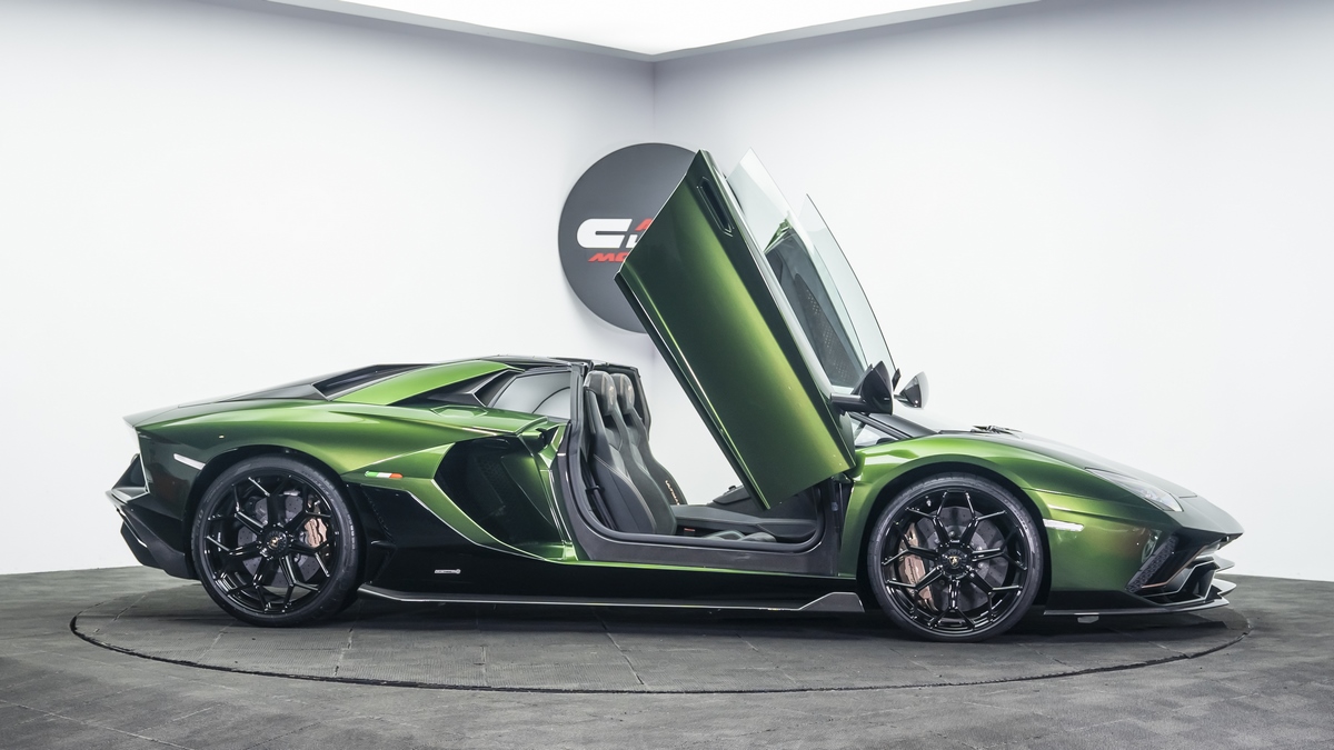2022 Lamborghini Aventador LP 780-4 Ultimae Roadster 1 of 250, 2/20