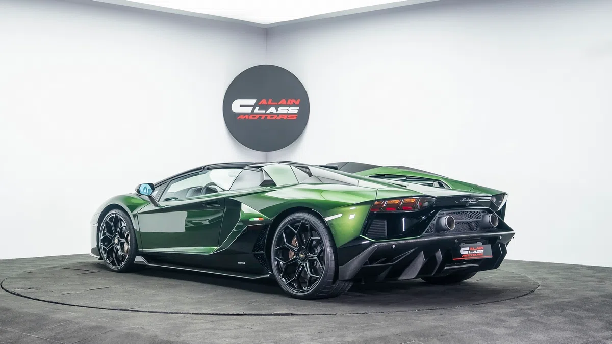 2022 Lamborghini Aventador LP 780-4 Ultimae Roadster 1 of 250 for sale, exterior