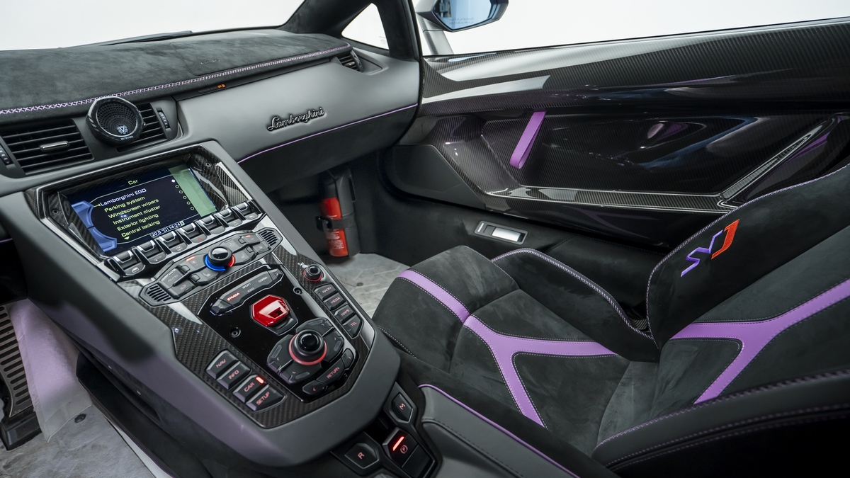 2021 Lamborghini Aventador SVJ 1 of 900, 9/19