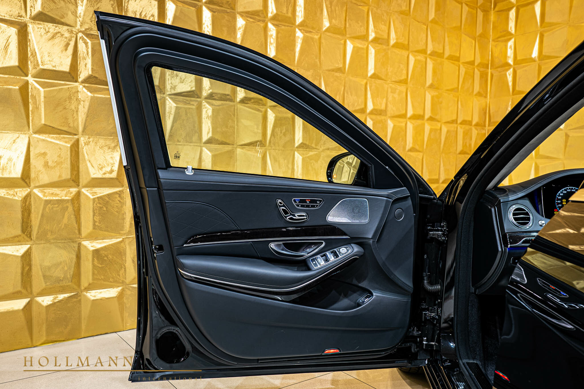 2017 Maybach S600 Guard VR10: The Ultimate Armored Luxury Vehicle, 12/19