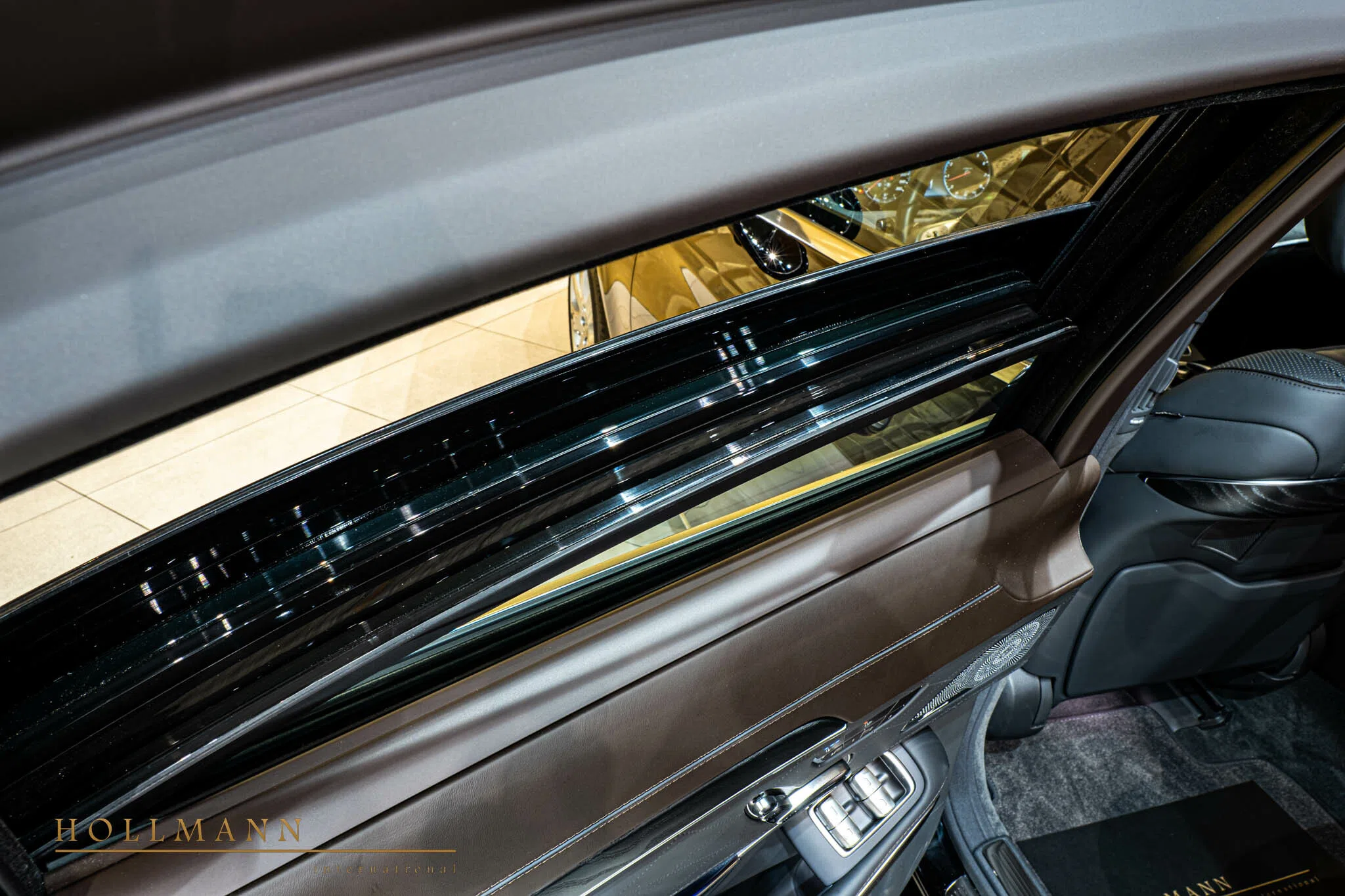 2017 Mercedes-Benz S 600 L GUARD VR9 interior, door panel