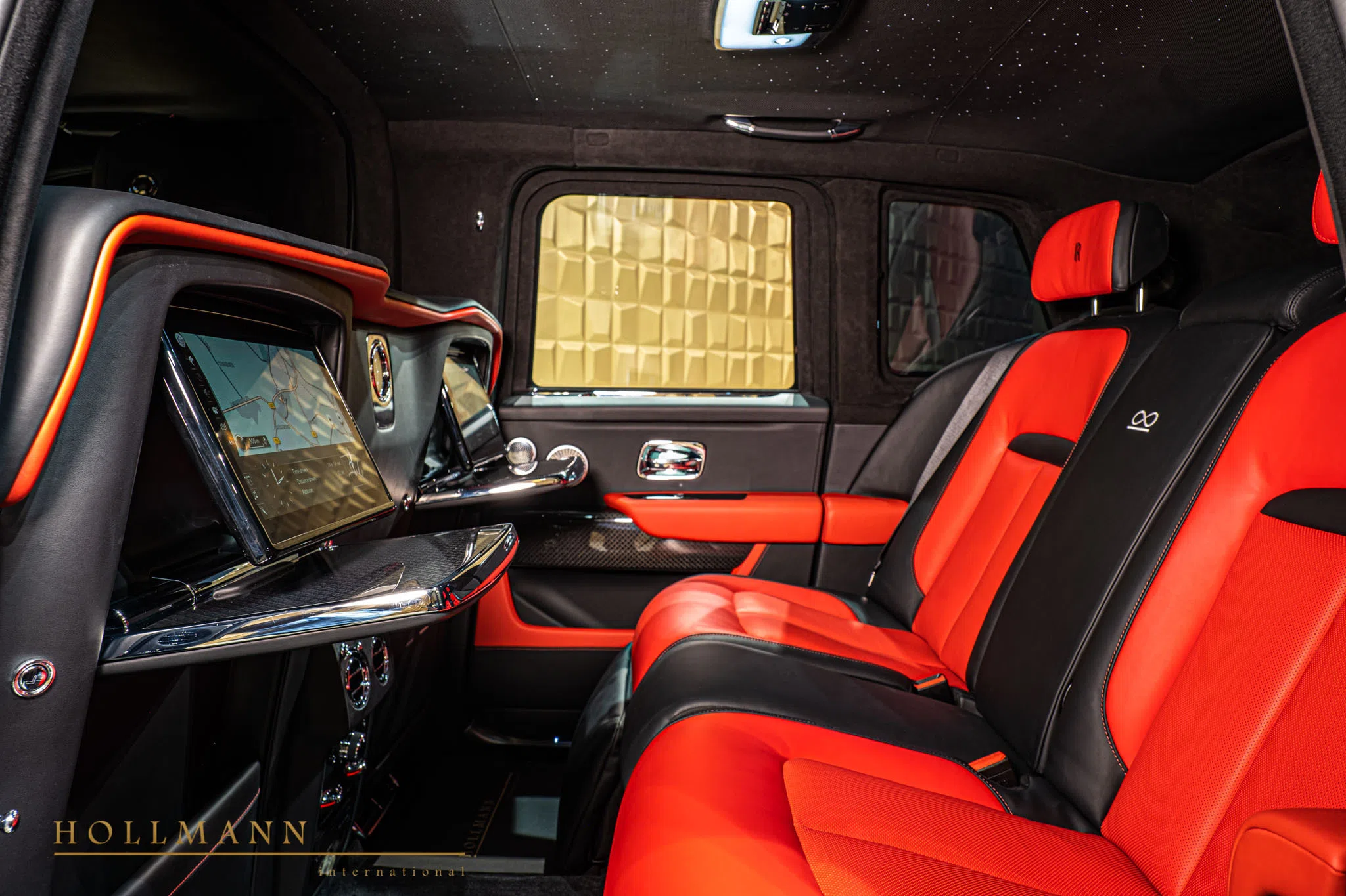 2022 Rolls-Royce Cullinan Black Badge Armoured +350mm VR6 interior, seats, Mugello Red with Black