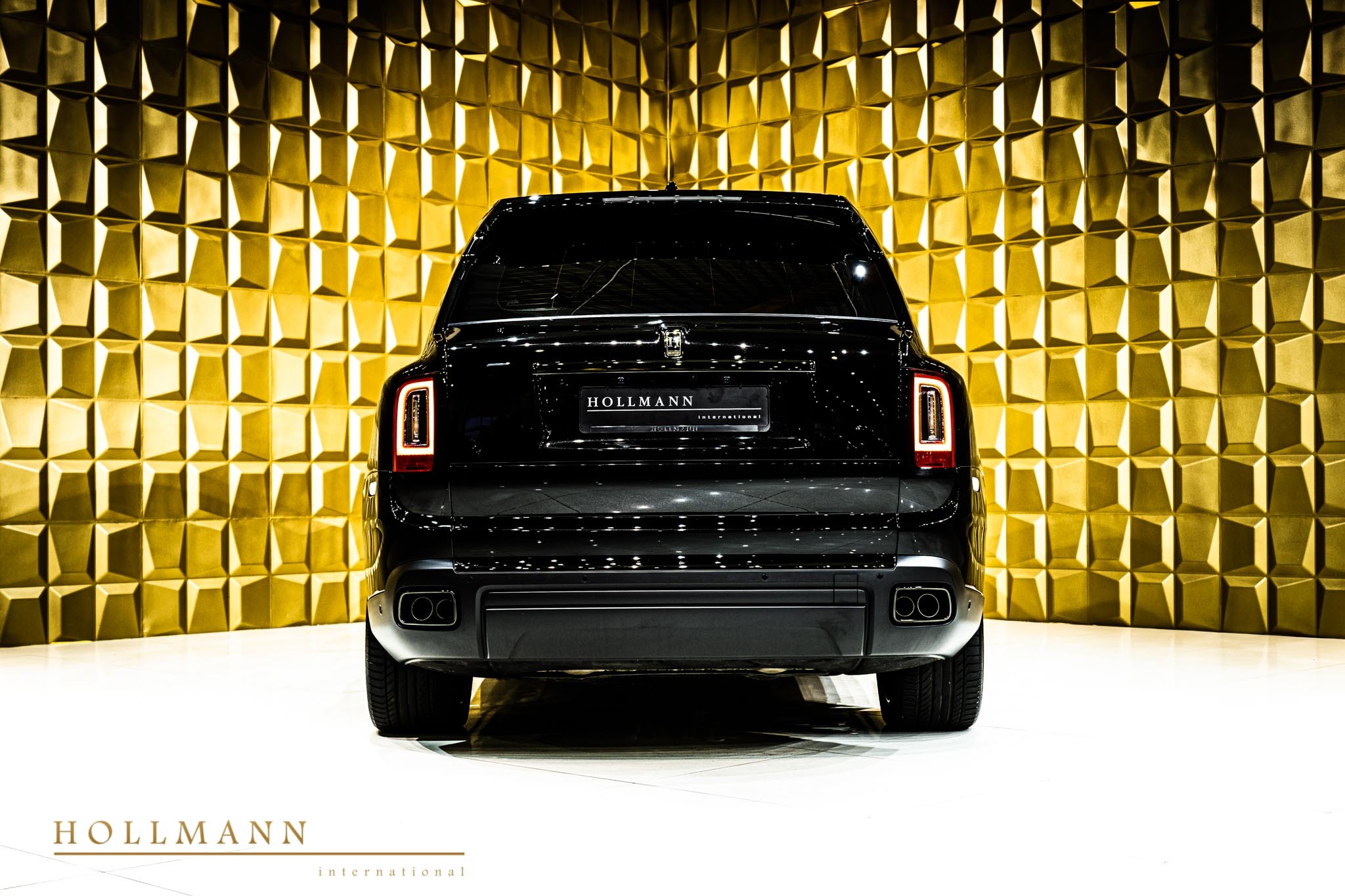2022 Rolls-Royce Cullinan Black Badge Armoured +350mm VR6, 12/22