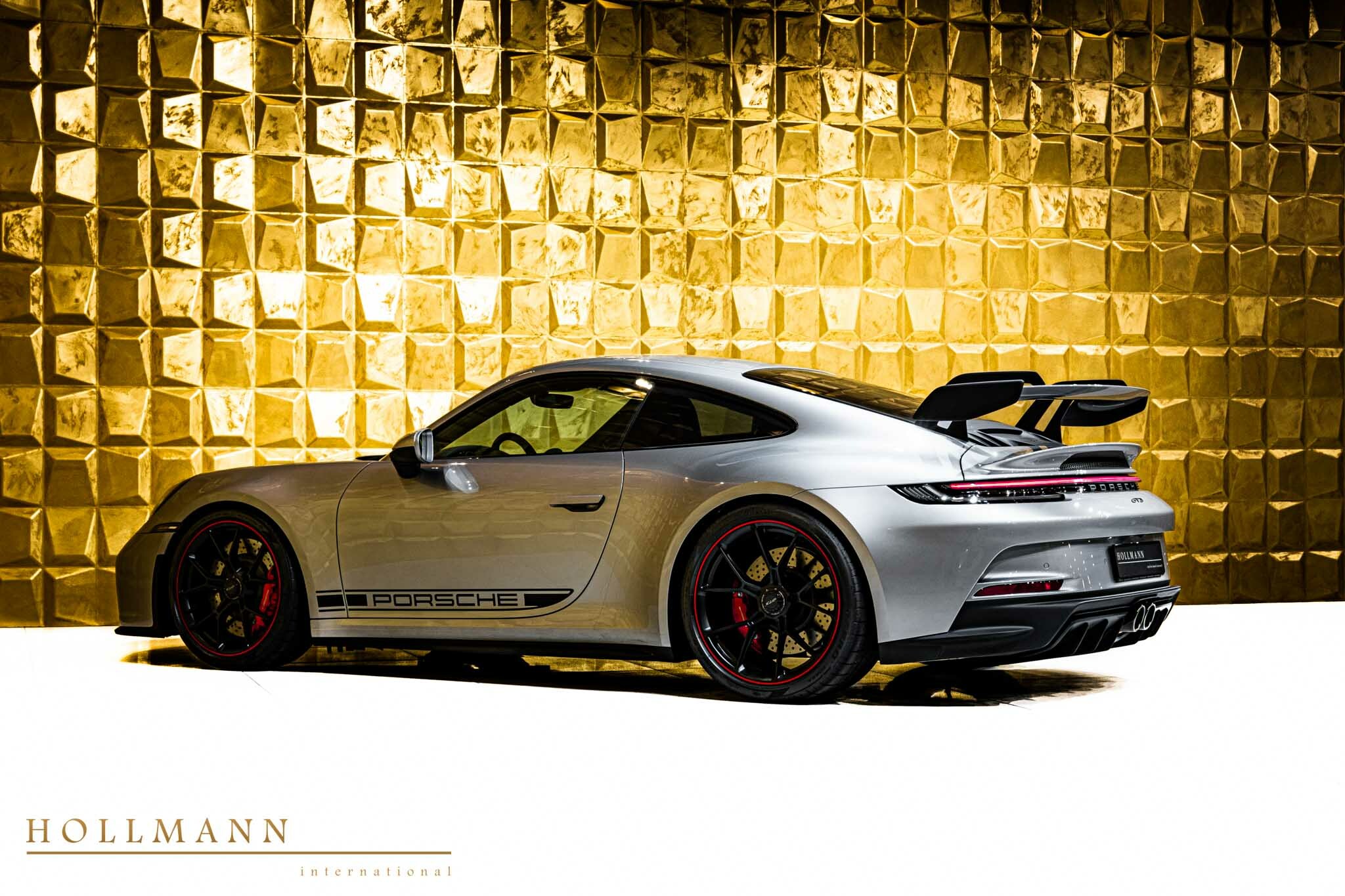 2022 Porsche 911 GT3, 16/18