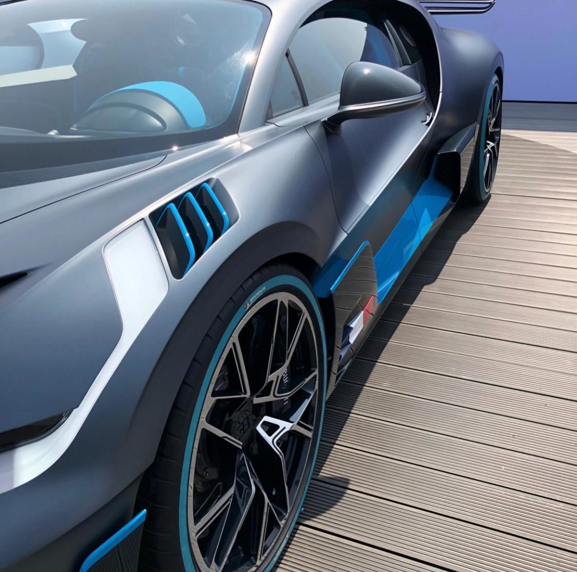 2020 Bugatti Divo, 2/5