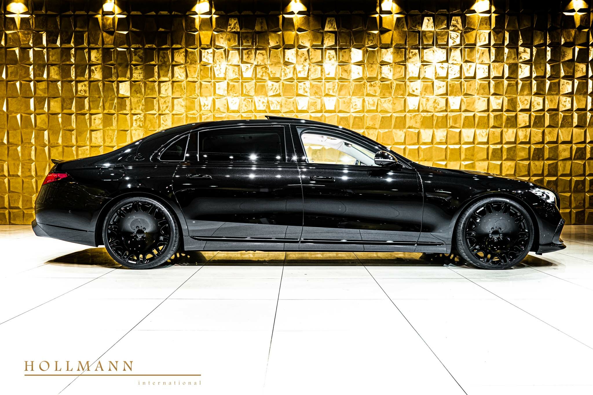 2023 BRABUS S 680, 2/18