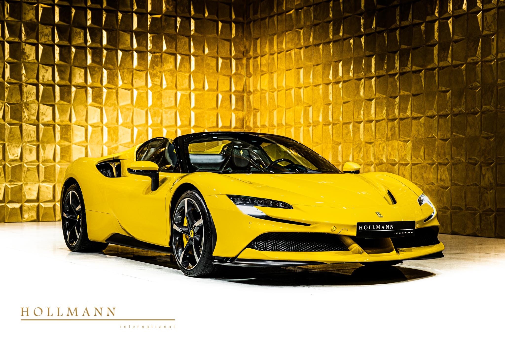 2023 Ferrari SF90 Spider
