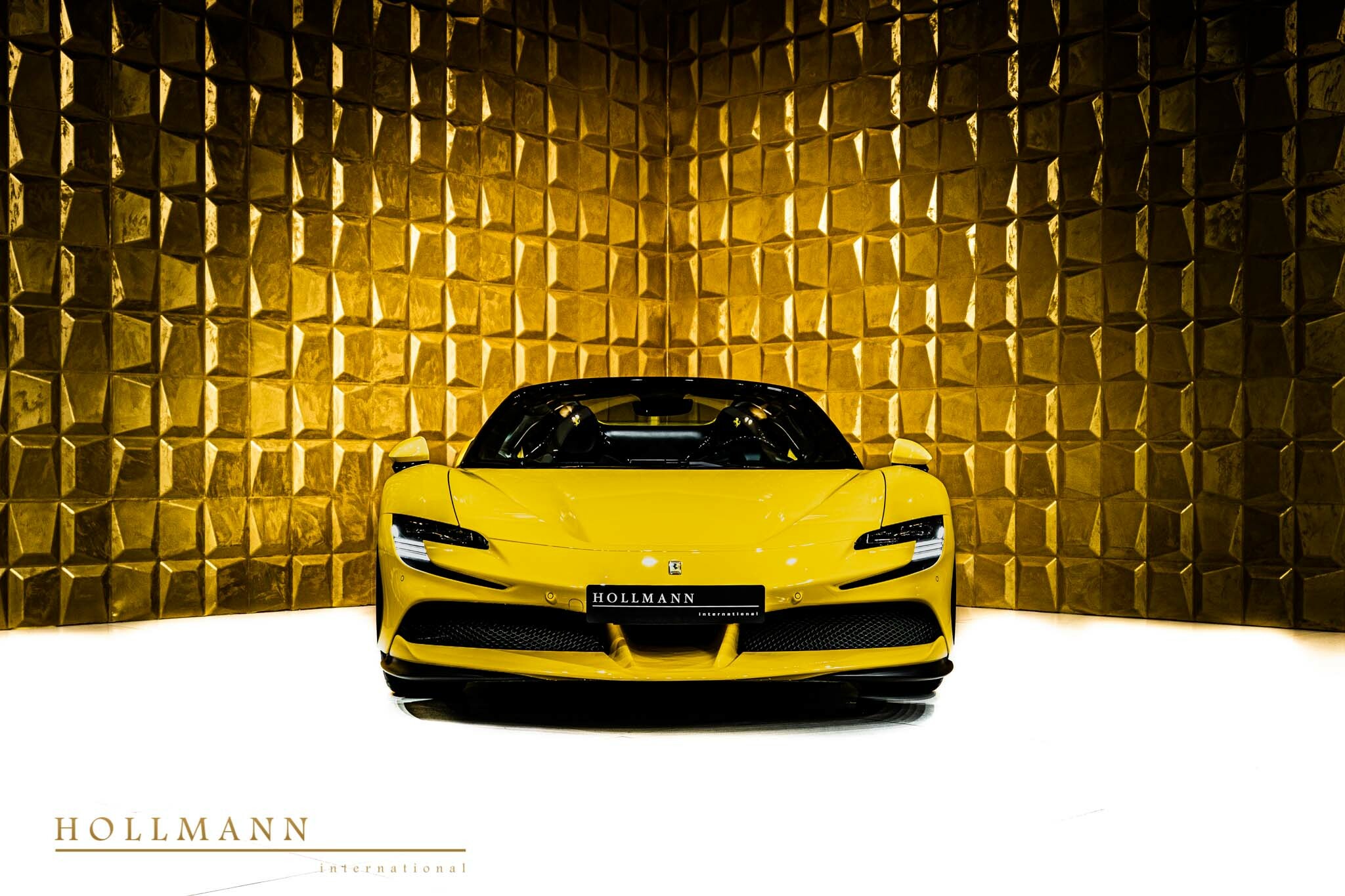 2023 Ferrari SF90 Spider, 15/24