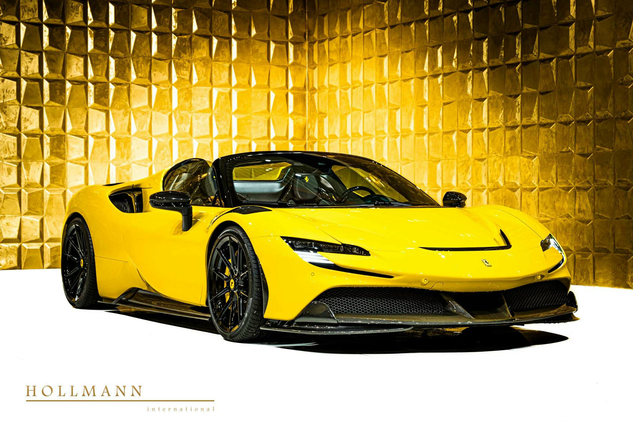 2022 Ferrari SF90 Spider by NOVITEC, 39/44
