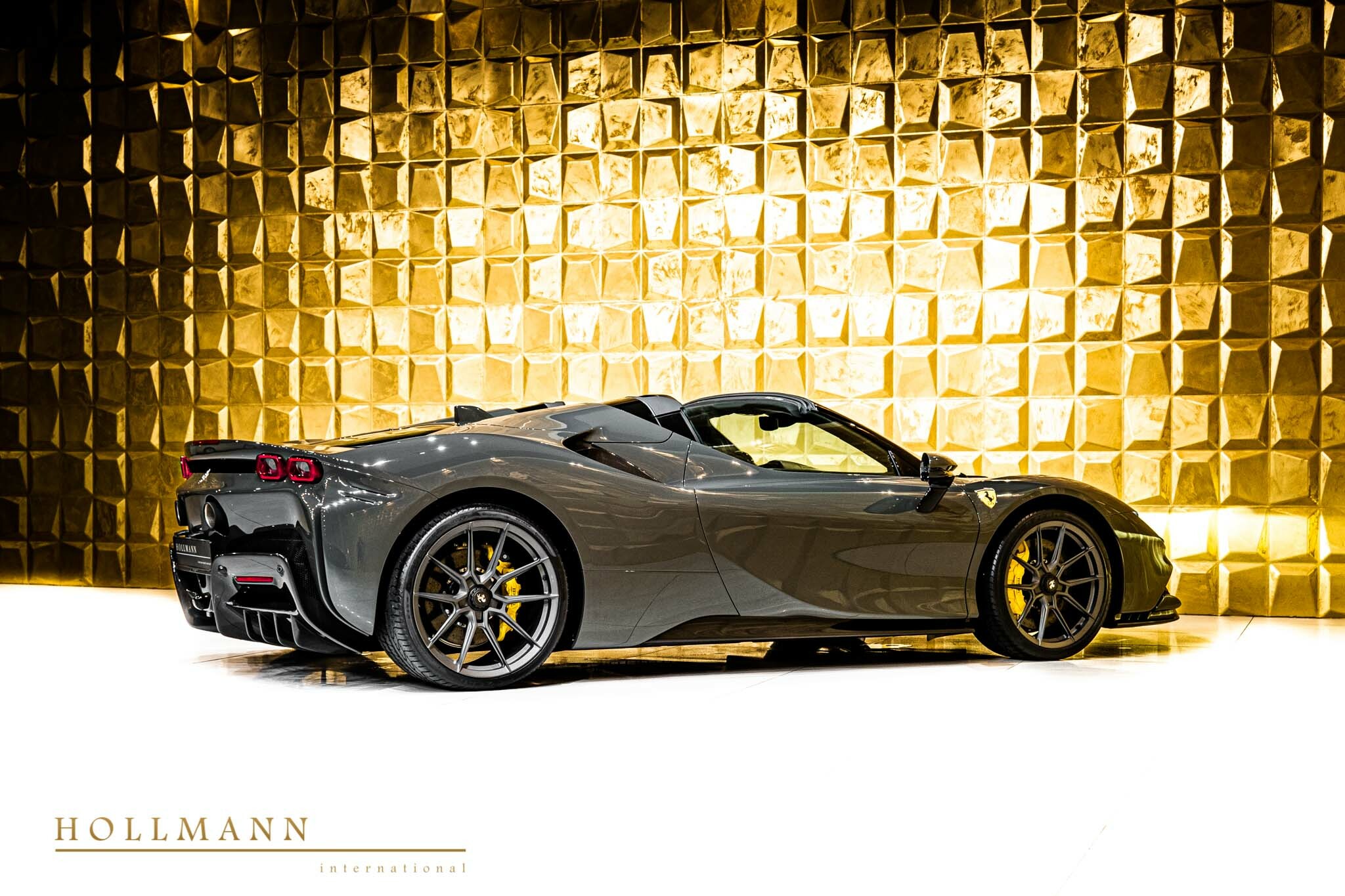2022 Ferrari SF90 Spider by NOVITEC, 4/19